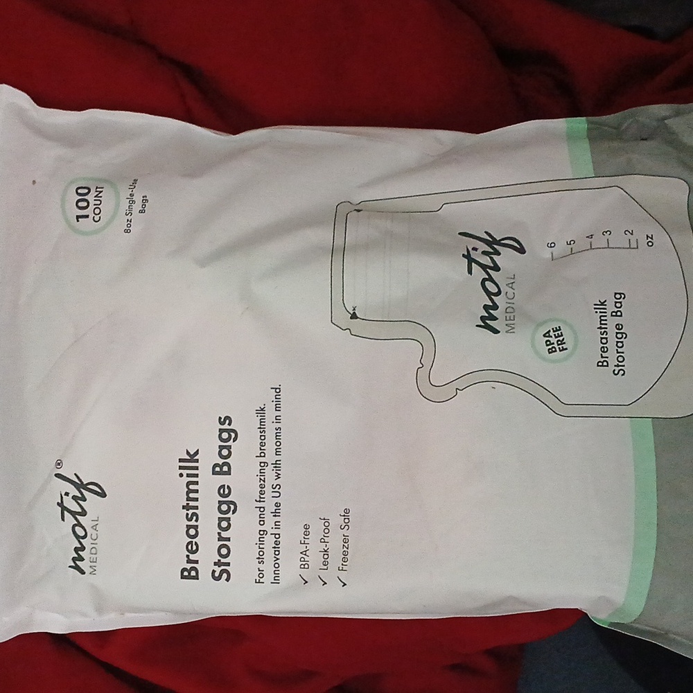 Motif Medical Breastmilk Storage Bags 8 Oz. 100 ct.